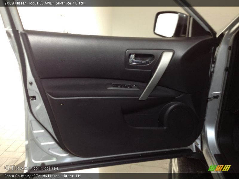 Silver Ice / Black 2009 Nissan Rogue SL AWD