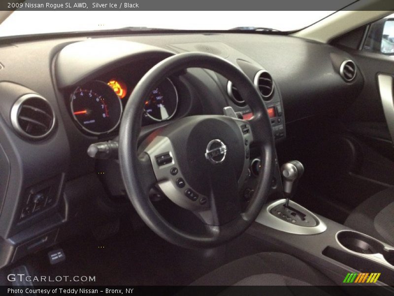 Silver Ice / Black 2009 Nissan Rogue SL AWD
