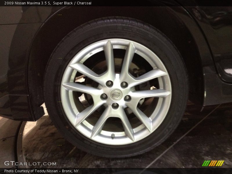 Super Black / Charcoal 2009 Nissan Maxima 3.5 S