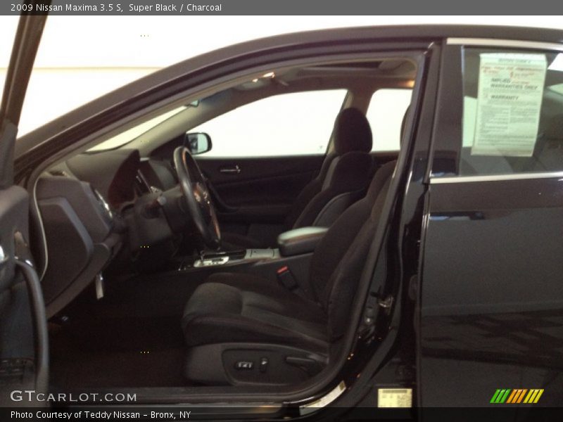 Super Black / Charcoal 2009 Nissan Maxima 3.5 S