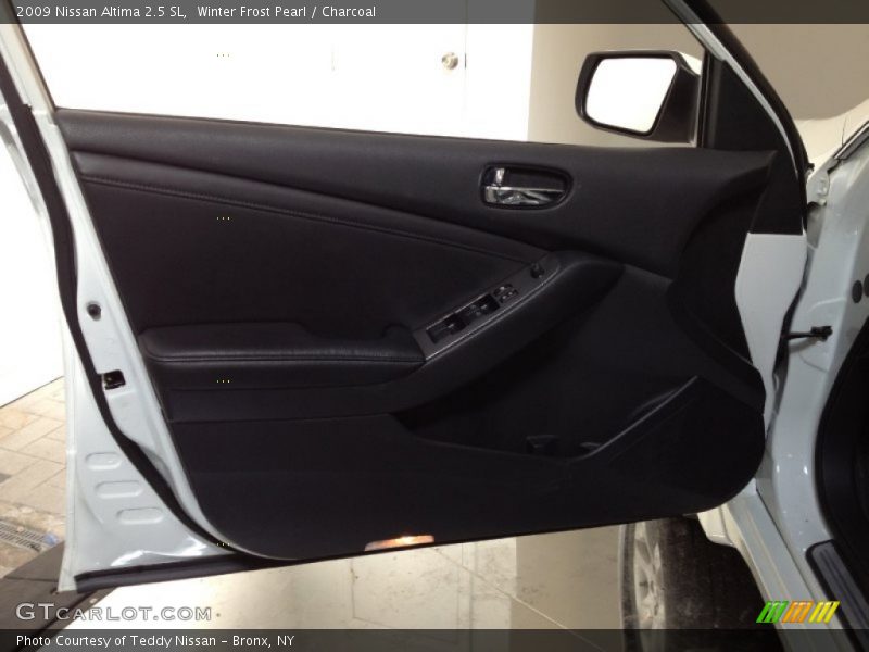 Winter Frost Pearl / Charcoal 2009 Nissan Altima 2.5 SL
