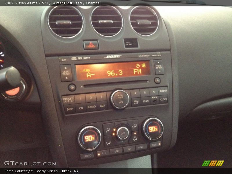 Winter Frost Pearl / Charcoal 2009 Nissan Altima 2.5 SL