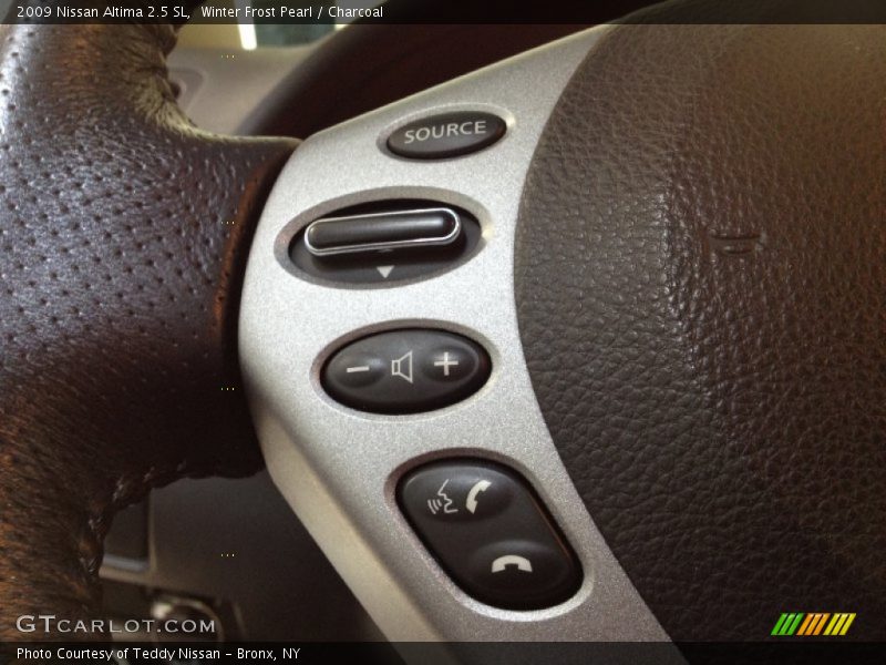 Winter Frost Pearl / Charcoal 2009 Nissan Altima 2.5 SL