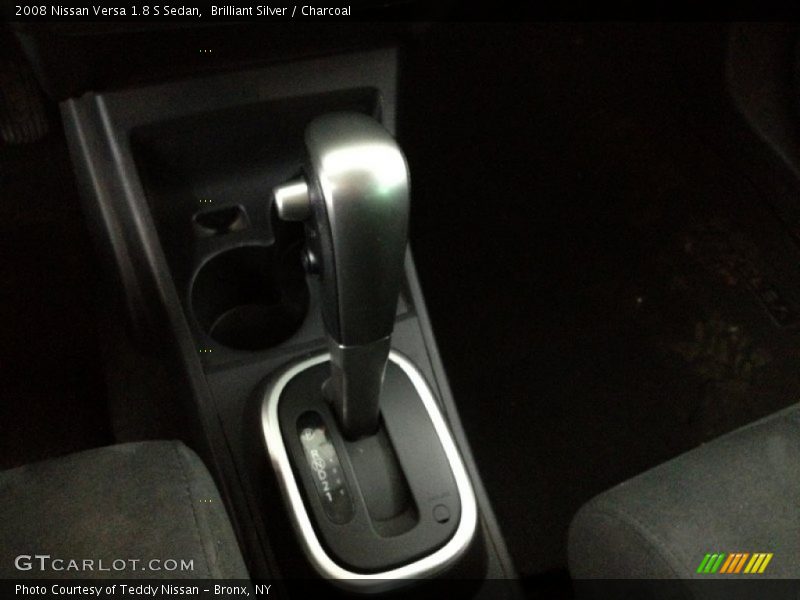 Brilliant Silver / Charcoal 2008 Nissan Versa 1.8 S Sedan