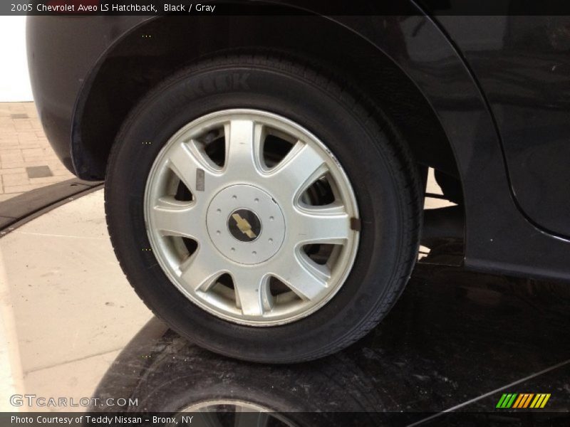 Black / Gray 2005 Chevrolet Aveo LS Hatchback