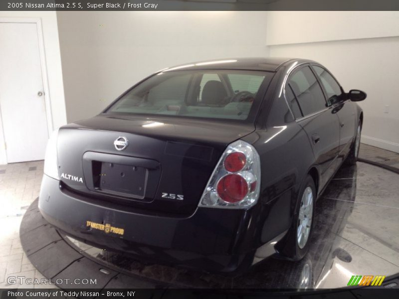 Super Black / Frost Gray 2005 Nissan Altima 2.5 S