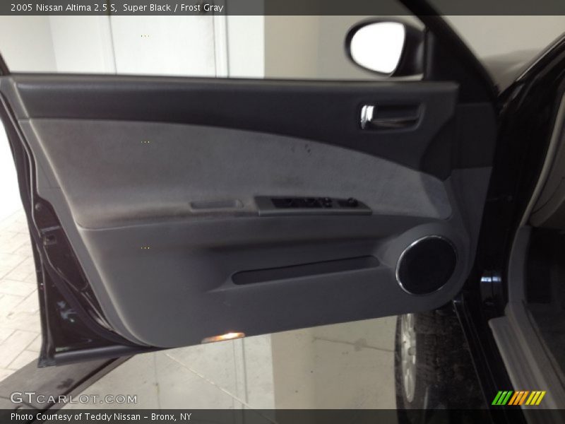 Super Black / Frost Gray 2005 Nissan Altima 2.5 S