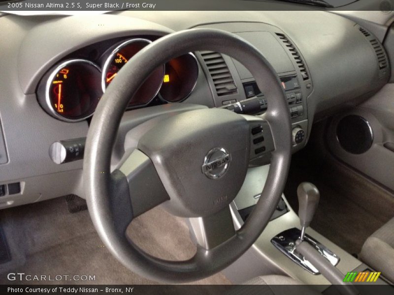 Super Black / Frost Gray 2005 Nissan Altima 2.5 S