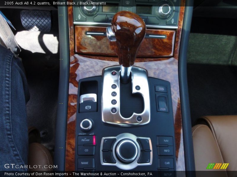 Brilliant Black / Black/Amaretto 2005 Audi A8 4.2 quattro