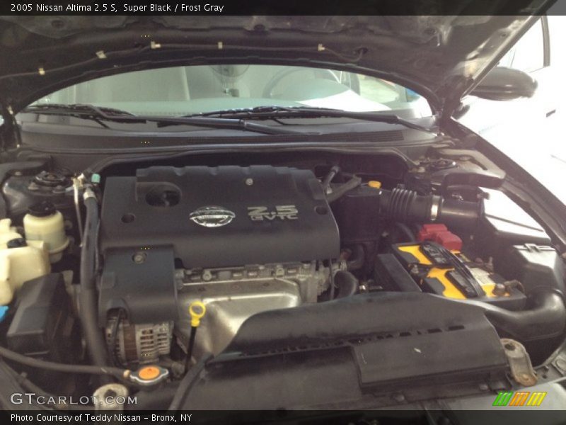 Super Black / Frost Gray 2005 Nissan Altima 2.5 S