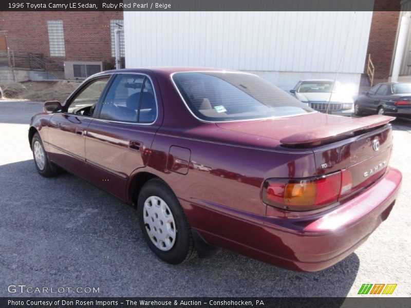 Ruby Red Pearl / Beige 1996 Toyota Camry LE Sedan