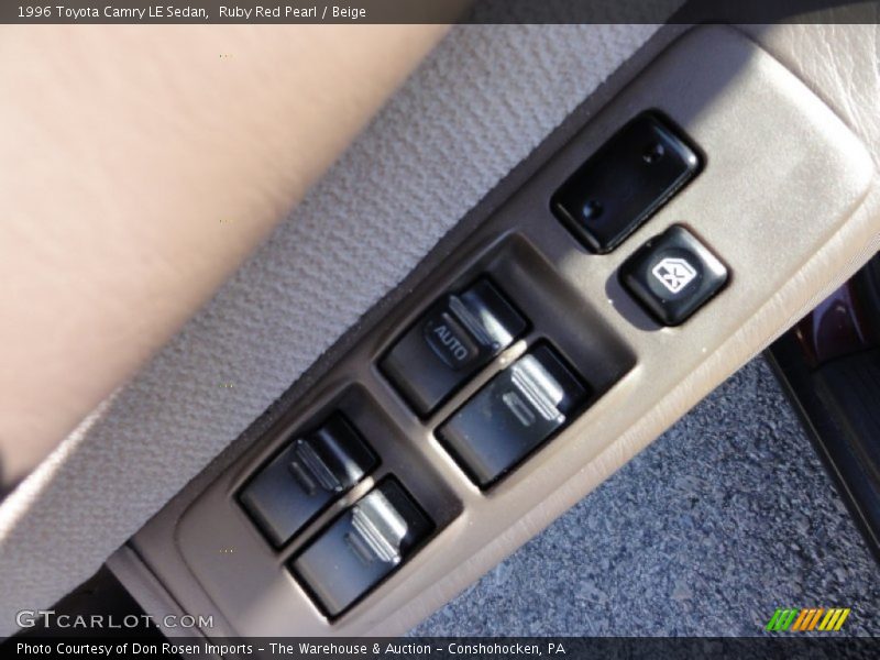 Ruby Red Pearl / Beige 1996 Toyota Camry LE Sedan