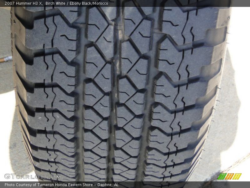Birch White / Ebony Black/Morocco 2007 Hummer H3 X