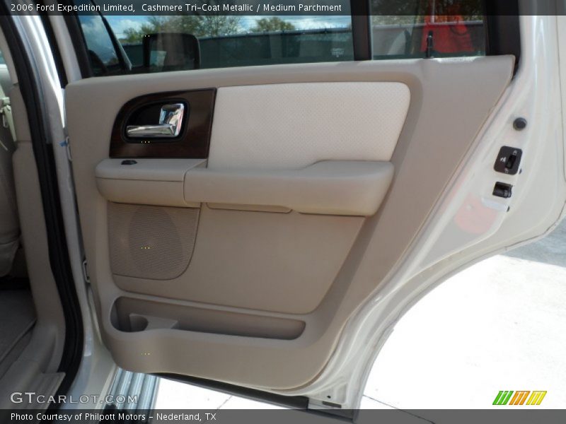 Cashmere Tri-Coat Metallic / Medium Parchment 2006 Ford Expedition Limited
