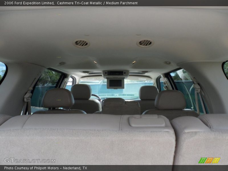 Cashmere Tri-Coat Metallic / Medium Parchment 2006 Ford Expedition Limited