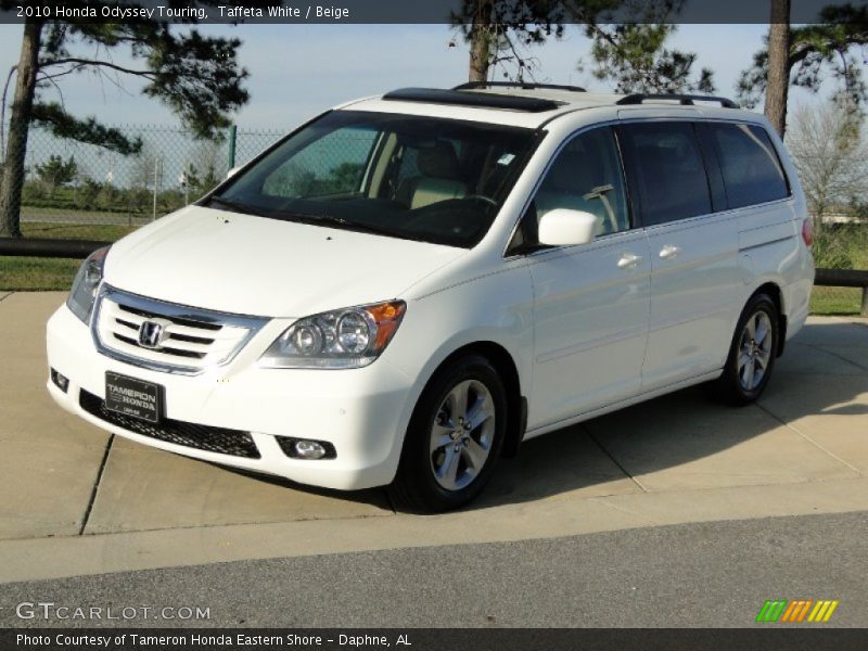Front 3/4 View of 2010 Odyssey Touring