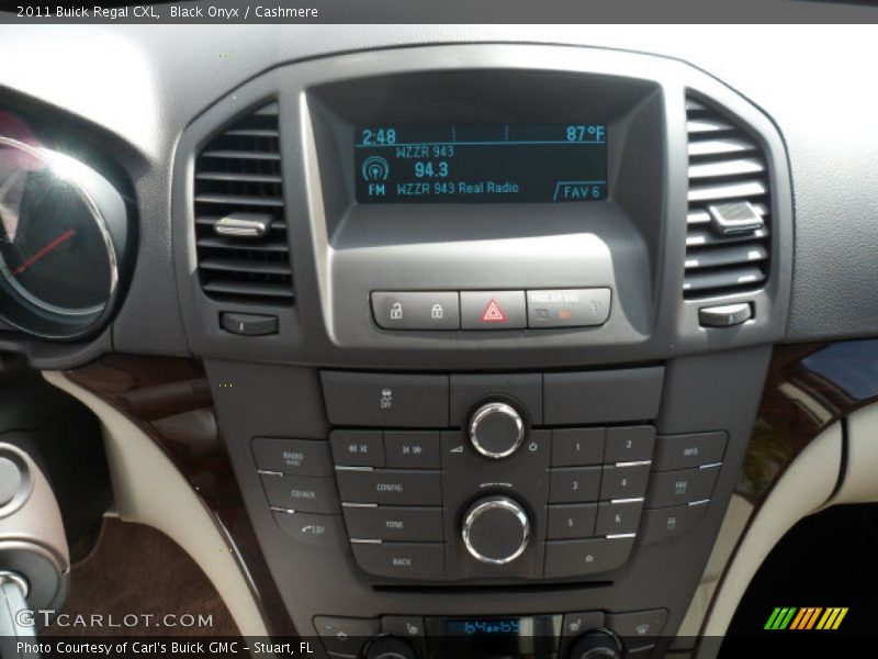 Black Onyx / Cashmere 2011 Buick Regal CXL