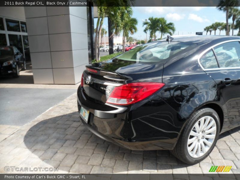 Black Onyx / Cashmere 2011 Buick Regal CXL