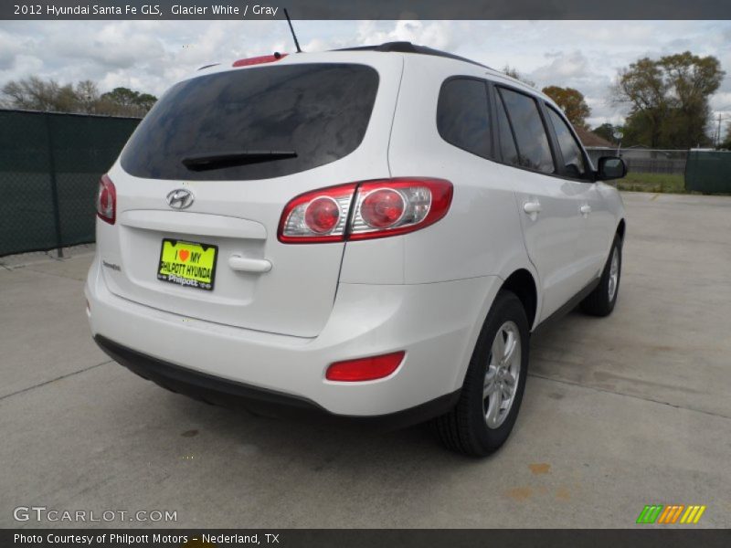 Glacier White / Gray 2012 Hyundai Santa Fe GLS