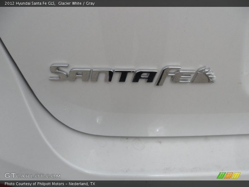 Glacier White / Gray 2012 Hyundai Santa Fe GLS