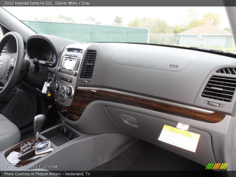Glacier White / Gray 2012 Hyundai Santa Fe GLS
