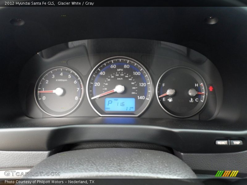 Glacier White / Gray 2012 Hyundai Santa Fe GLS