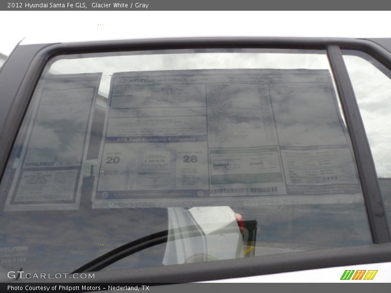 Glacier White / Gray 2012 Hyundai Santa Fe GLS
