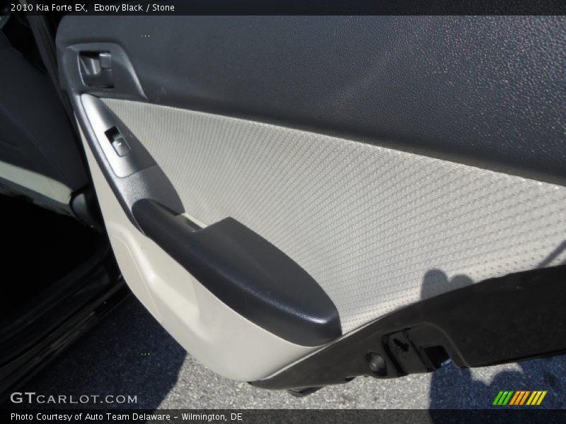 Ebony Black / Stone 2010 Kia Forte EX