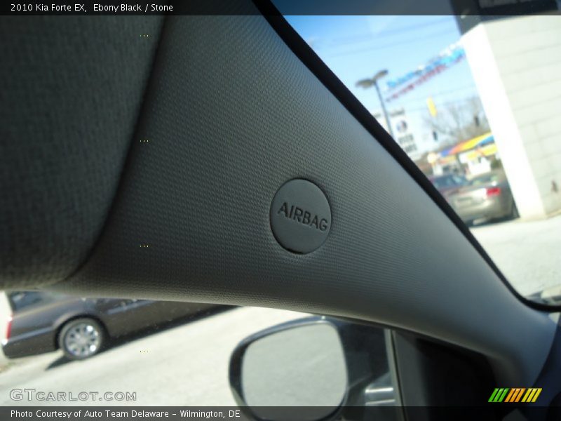 Ebony Black / Stone 2010 Kia Forte EX