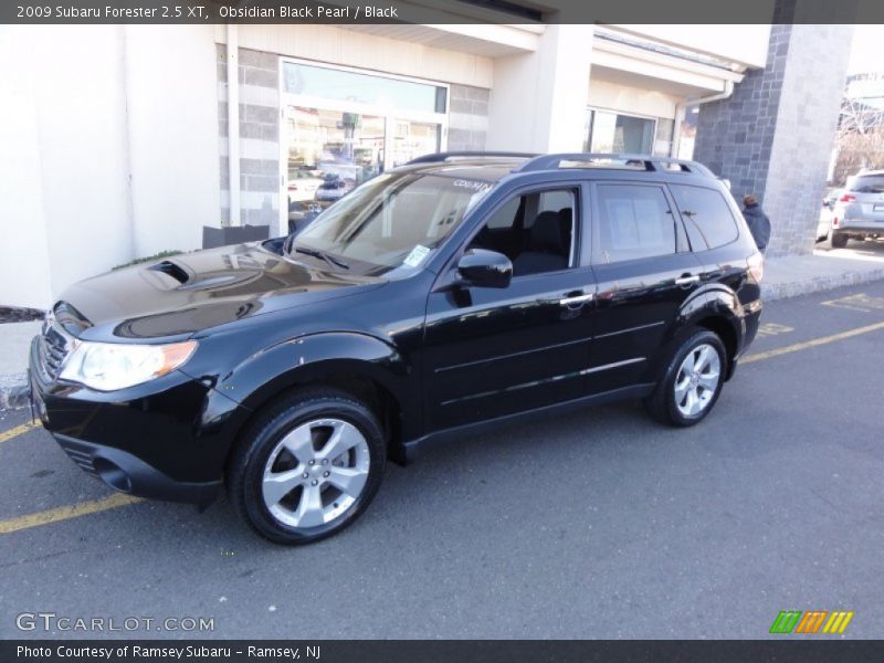 Front 3/4 View of 2009 Forester 2.5 XT
