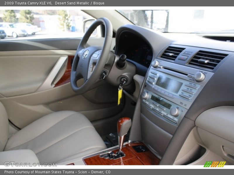 Desert Sand Metallic / Bisque 2009 Toyota Camry XLE V6
