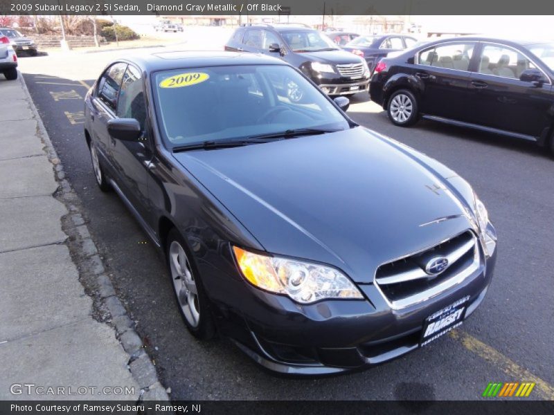 Diamond Gray Metallic / Off Black 2009 Subaru Legacy 2.5i Sedan