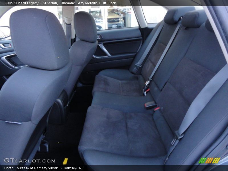 Diamond Gray Metallic / Off Black 2009 Subaru Legacy 2.5i Sedan