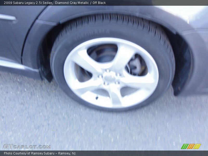 Diamond Gray Metallic / Off Black 2009 Subaru Legacy 2.5i Sedan