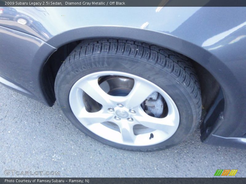Diamond Gray Metallic / Off Black 2009 Subaru Legacy 2.5i Sedan