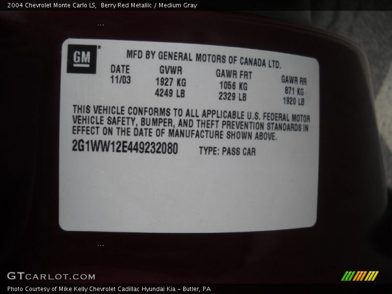 Berry Red Metallic / Medium Gray 2004 Chevrolet Monte Carlo LS