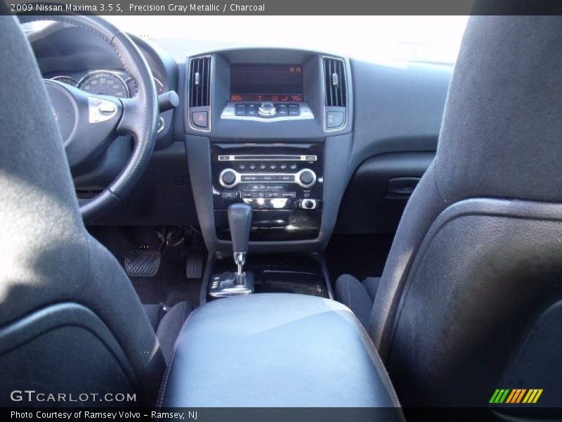 Precision Gray Metallic / Charcoal 2009 Nissan Maxima 3.5 S