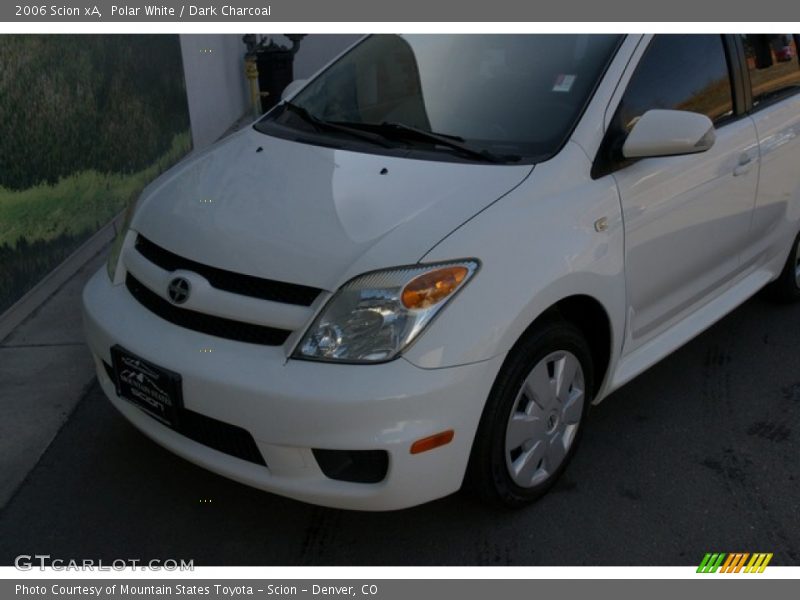 Polar White / Dark Charcoal 2006 Scion xA