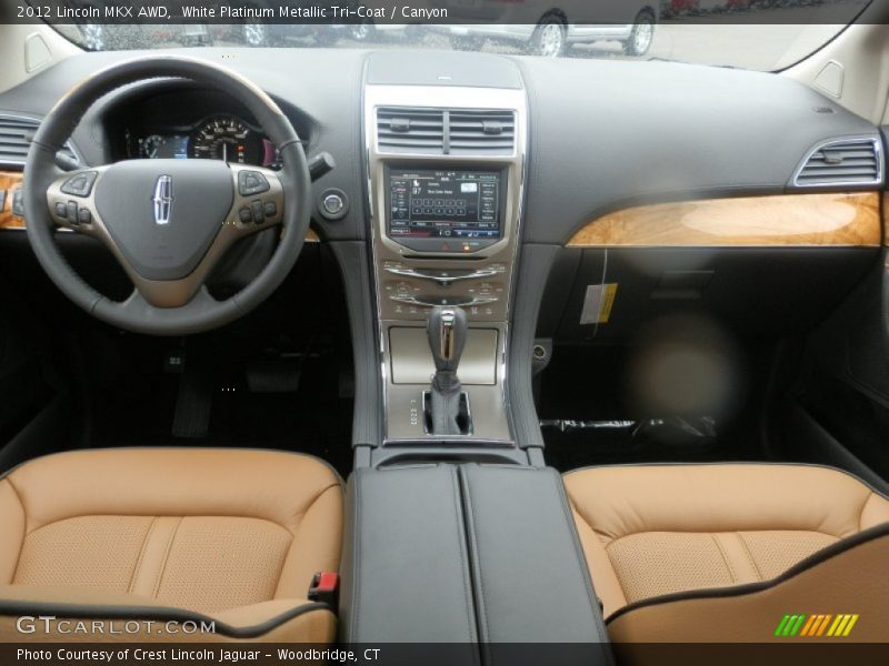 White Platinum Metallic Tri-Coat / Canyon 2012 Lincoln MKX AWD