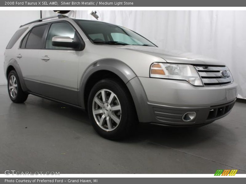 Front 3/4 View of 2008 Taurus X SEL AWD