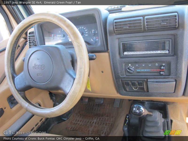 Emerald Green Pearl / Tan 1997 Jeep Wrangler SE 4x4