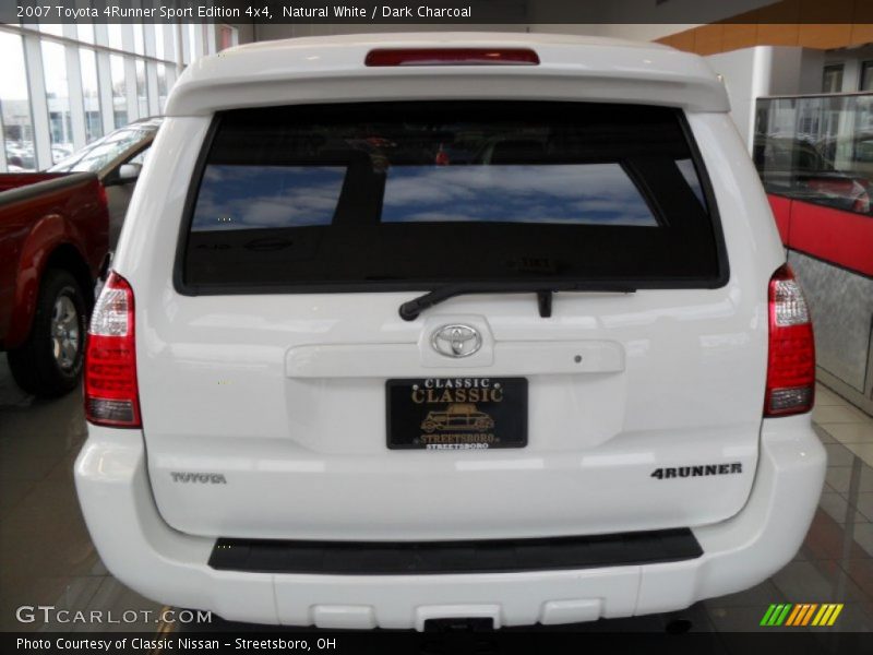 Natural White / Dark Charcoal 2007 Toyota 4Runner Sport Edition 4x4