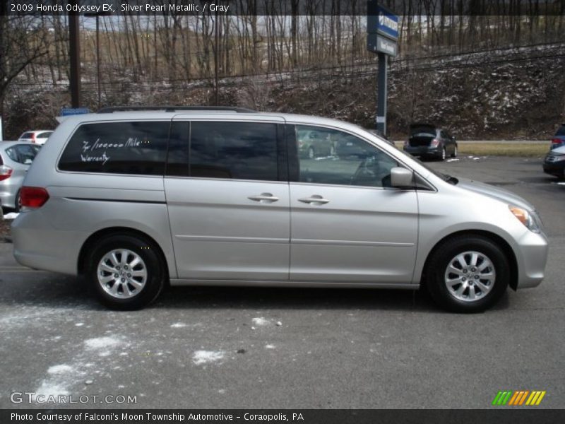 Silver Pearl Metallic / Gray 2009 Honda Odyssey EX