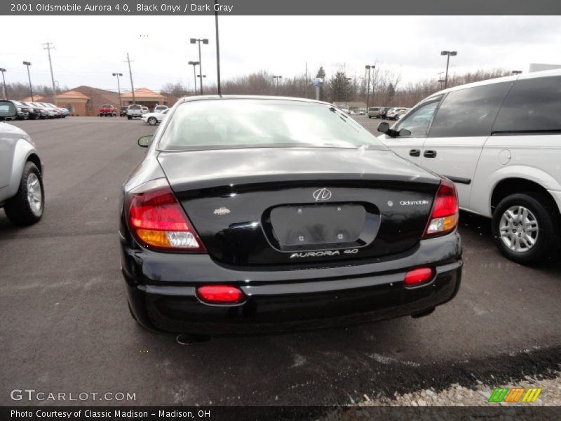 Black Onyx / Dark Gray 2001 Oldsmobile Aurora 4.0