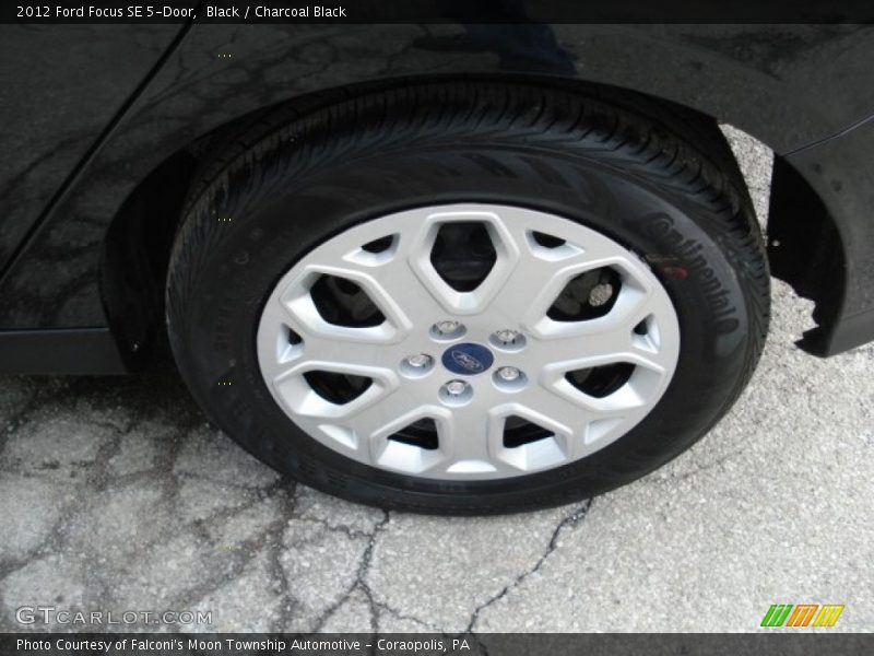 Black / Charcoal Black 2012 Ford Focus SE 5-Door