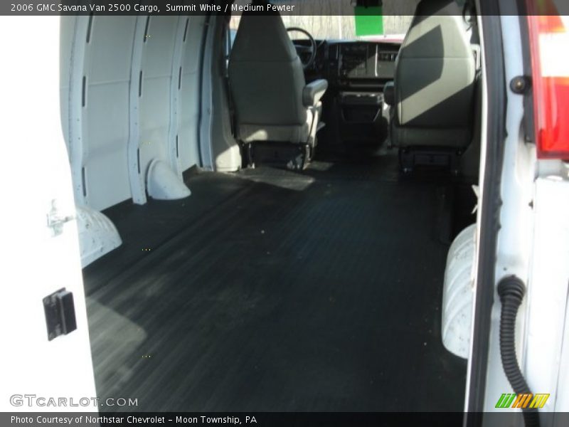 Summit White / Medium Pewter 2006 GMC Savana Van 2500 Cargo