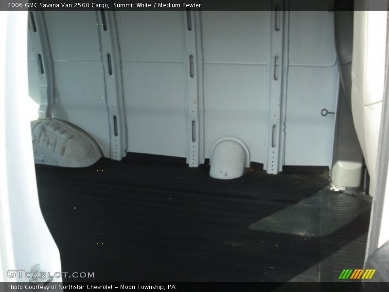 Summit White / Medium Pewter 2006 GMC Savana Van 2500 Cargo