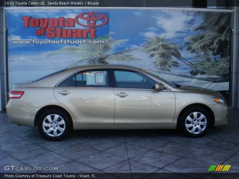 Sandy Beach Metallic / Bisque 2010 Toyota Camry LE