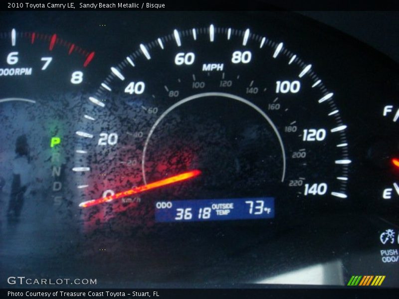 Sandy Beach Metallic / Bisque 2010 Toyota Camry LE