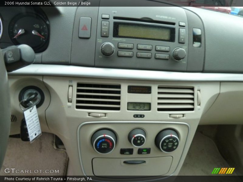 Golden Beige / Beige 2006 Hyundai Sonata GLS